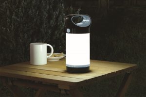 夏至の夜を彩る「キャンドルナイト」を安全なランタンで楽しみませんか？