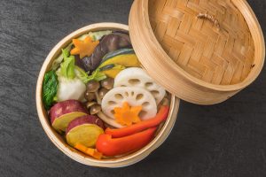 秋の旬の味覚を味わおう！蒸し野菜や干し野菜が簡単にできる調理グッズをご紹介