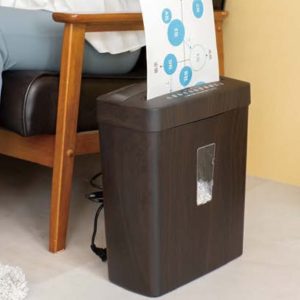 そのまま処分できない紙ゴミはシュレッダーへ！個人情報保護アイテムをご紹介